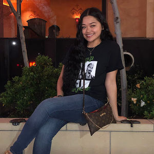 Meet your Posher, Chloie